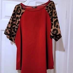 Shein Curve 2XL Red and leopard Blouse